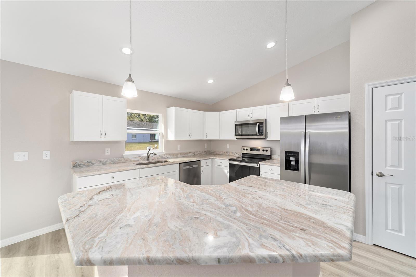 2398 W LANDMARK DR, CITRUS SPRINGS, FL, 34434