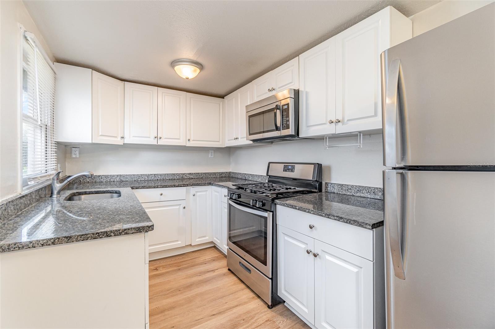 281 GROVE RD, VENICE, FL, 34293