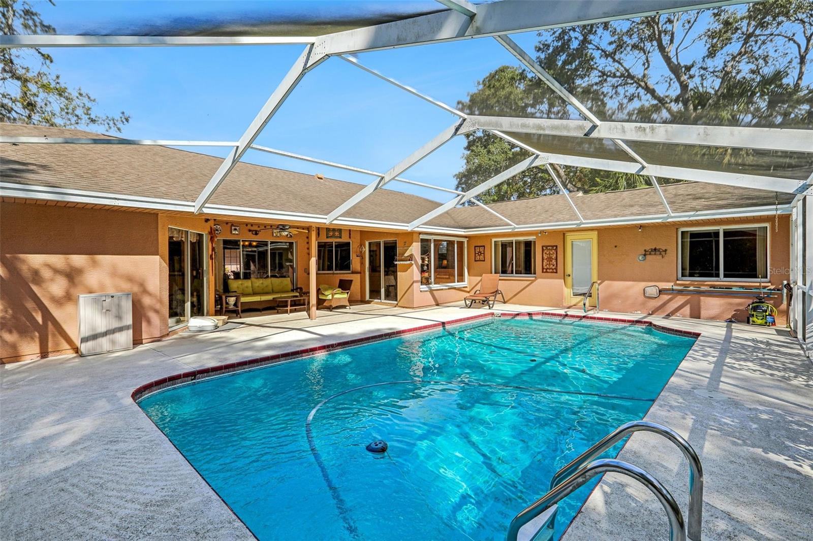 18164 WINDING OAKS BLVD, HUDSON, FL, 34667
