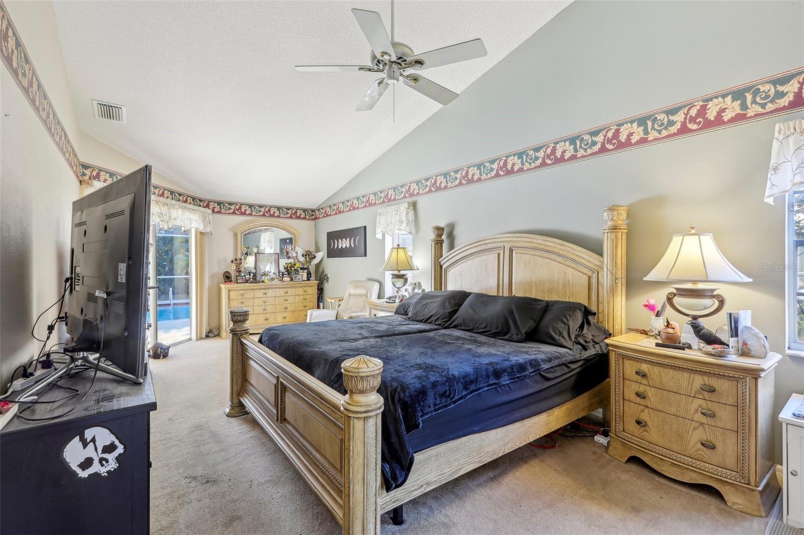 18164 WINDING OAKS BLVD, HUDSON, FL, 34667