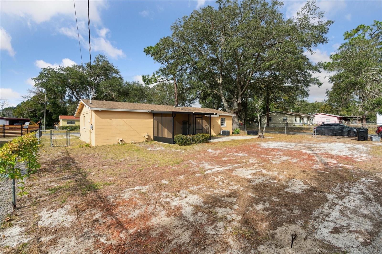 1039 SE 19TH TER, GAINESVILLE, FL, 32641
