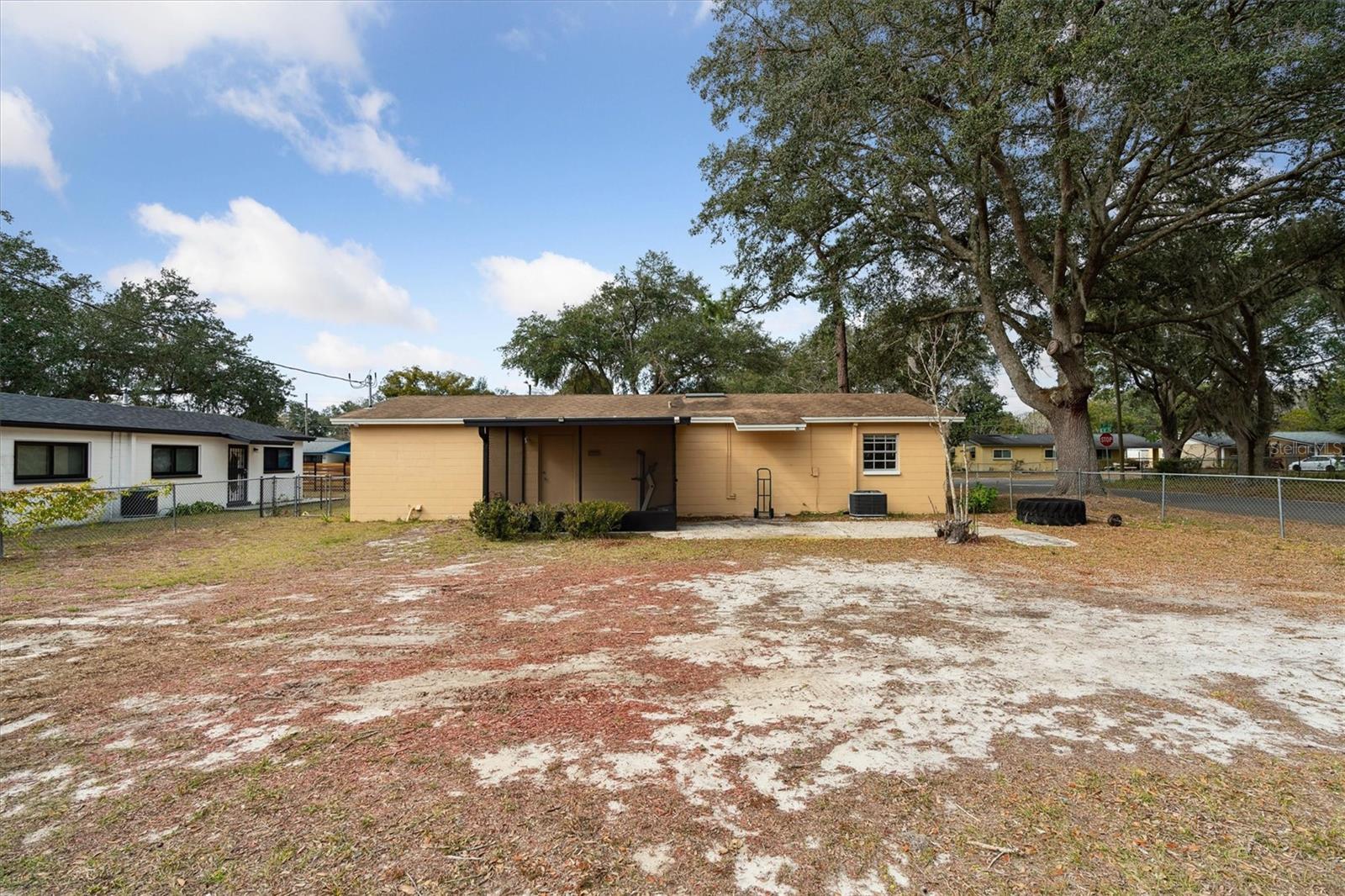 1039 SE 19TH TER, GAINESVILLE, FL, 32641