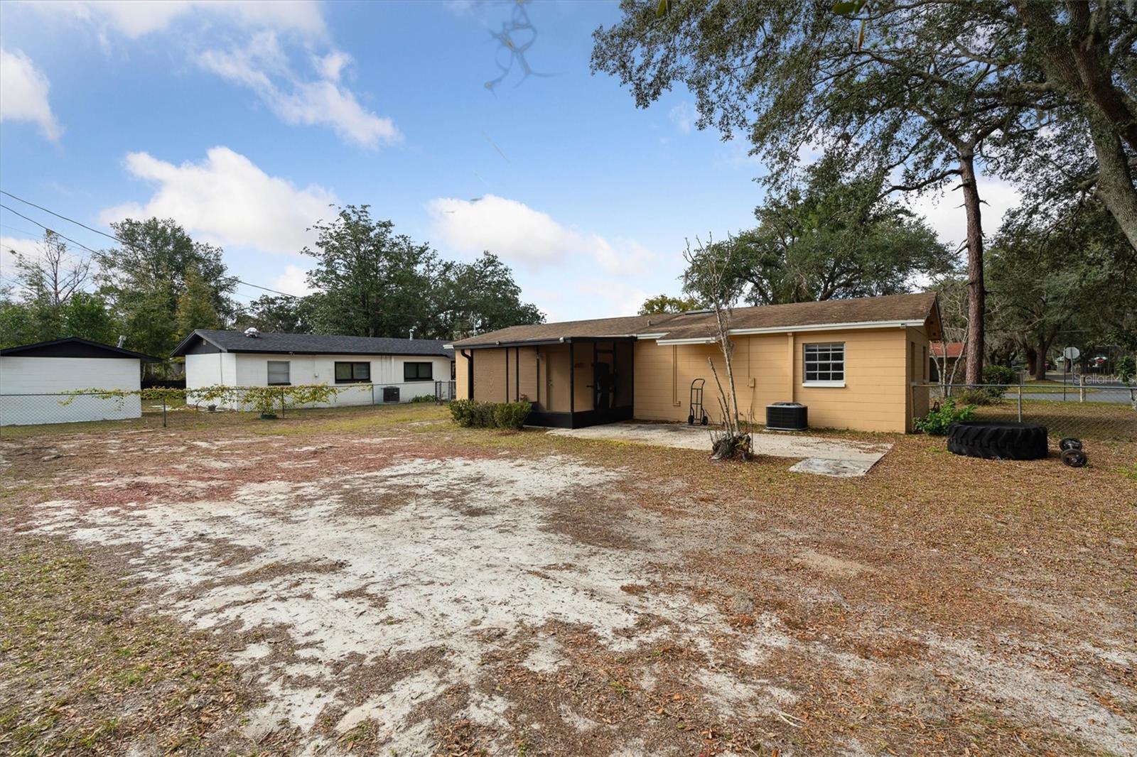 1039 SE 19TH TER, GAINESVILLE, FL, 32641