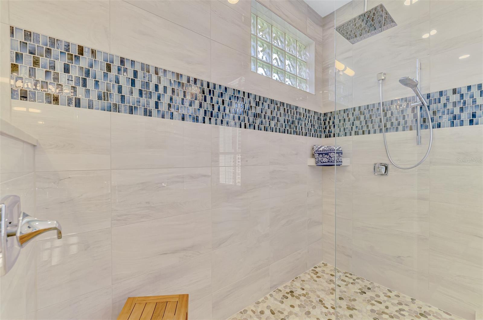 124 VENTANA  WAY, VENICE, FL, 34292