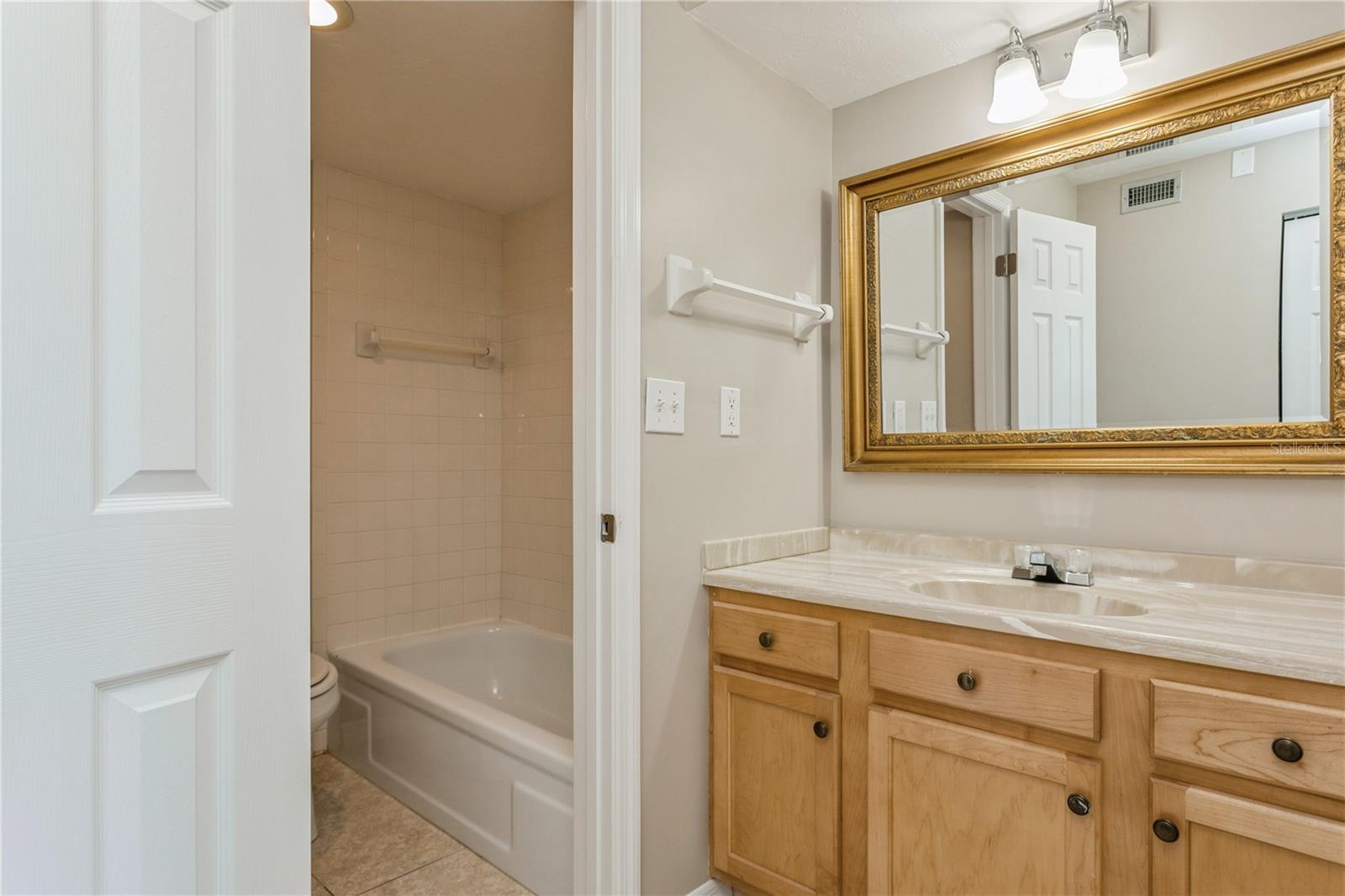 618 BIRD BAY DR S #206, VENICE, FL, 34285