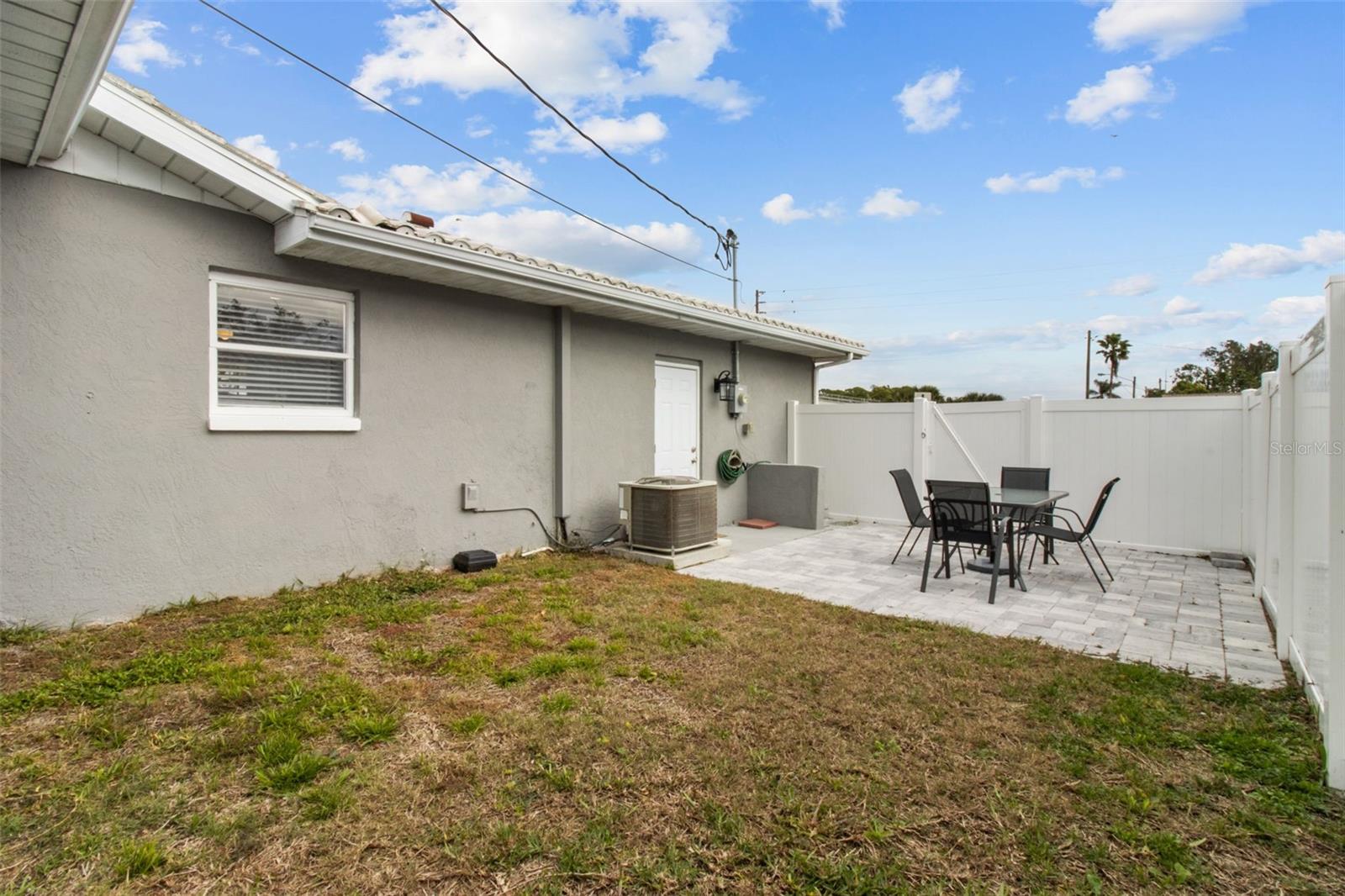6950 113TH ST, SEMINOLE, FL, 33772