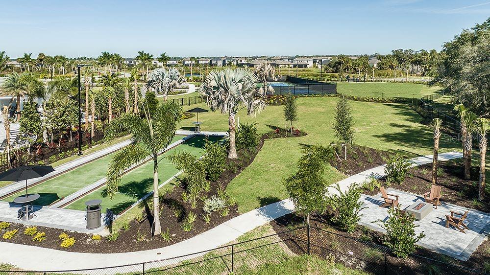 8125 MOONBEAM AVE, SARASOTA, FL, 34241