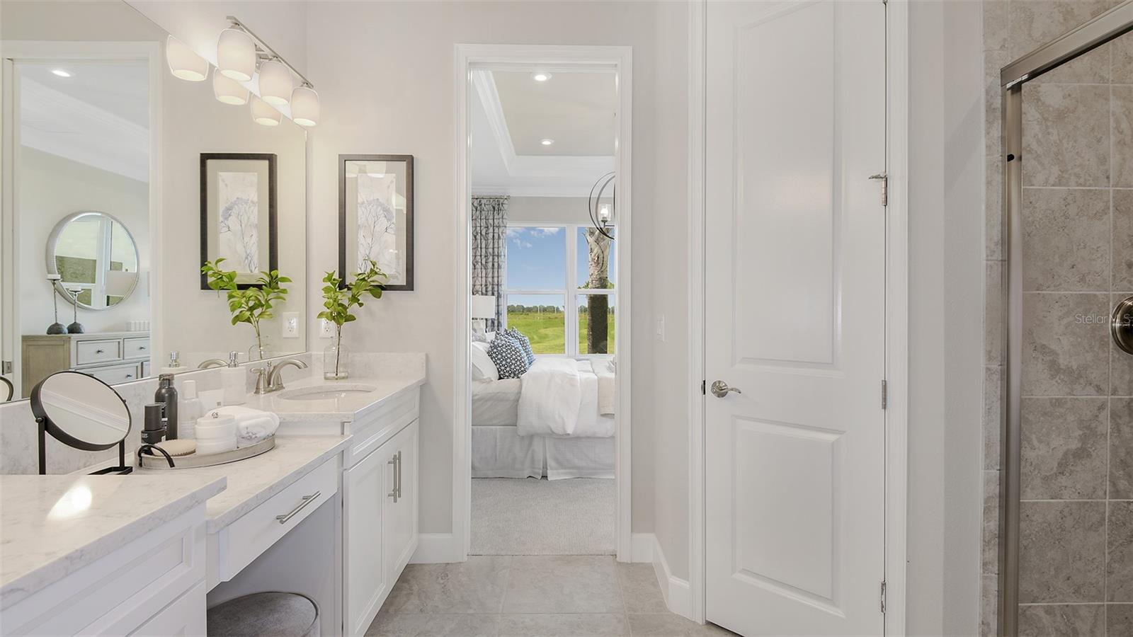 8125 MOONBEAM AVE, SARASOTA, FL, 34241