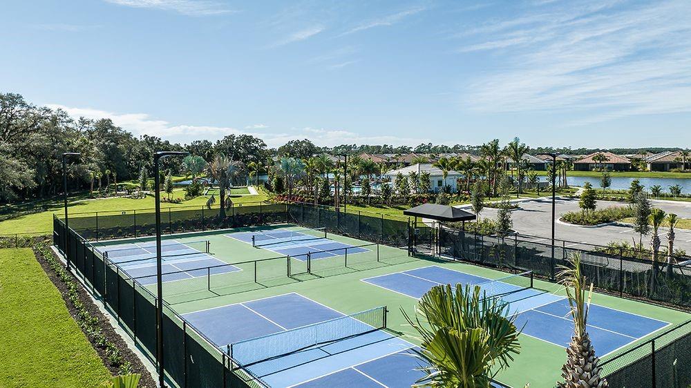 8125 MOONBEAM AVE, SARASOTA, FL, 34241