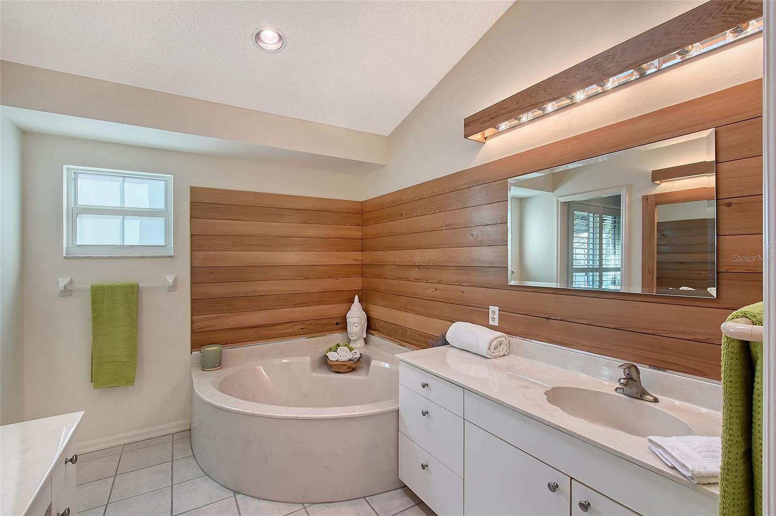 6723 APPROACH RD #35, SARASOTA, FL, 34238