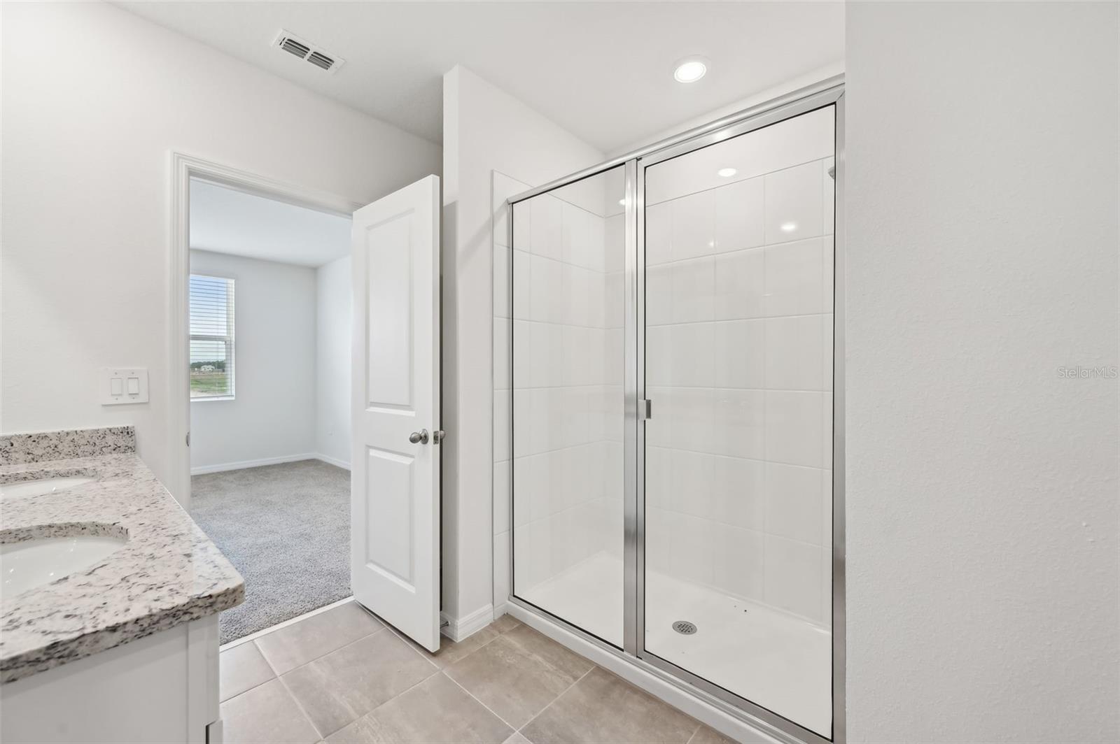 225 LAZY SHORE DR, NOKOMIS, FL, 34275