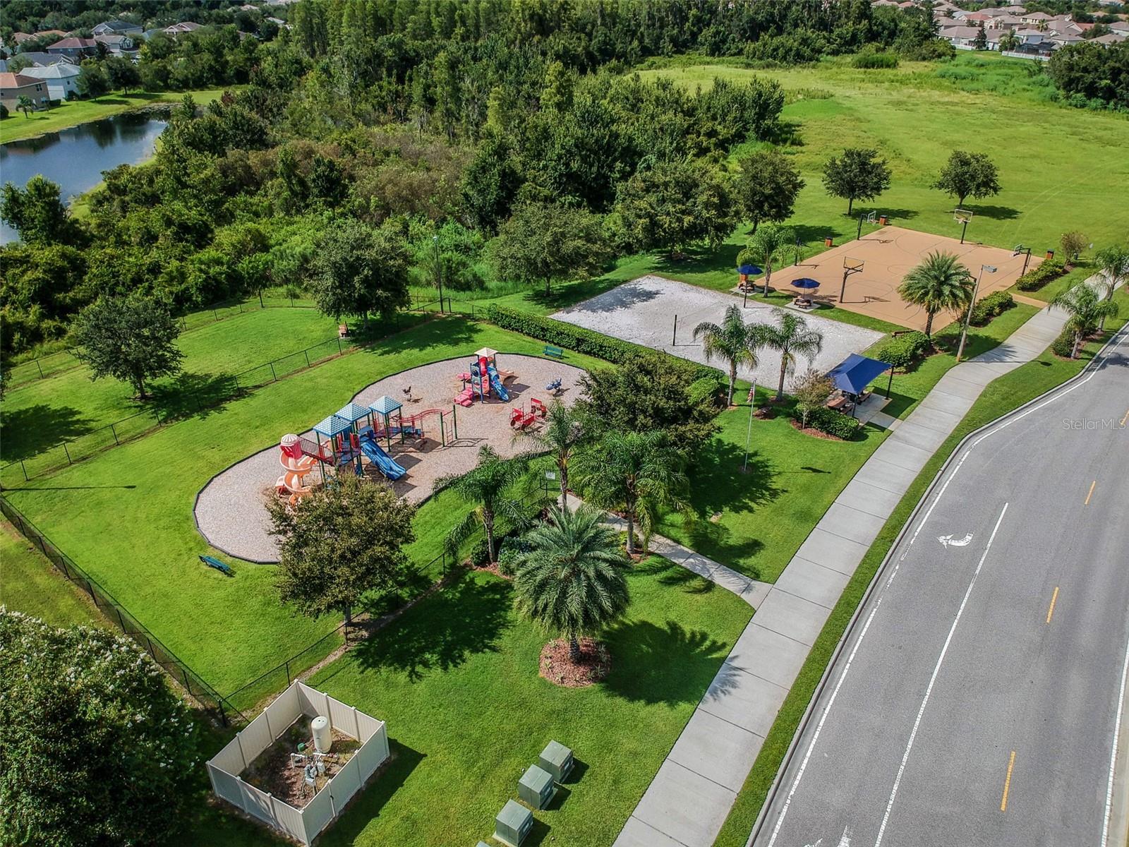 18442 NEW LONDON AVE, LAND O LAKES, FL, 34638