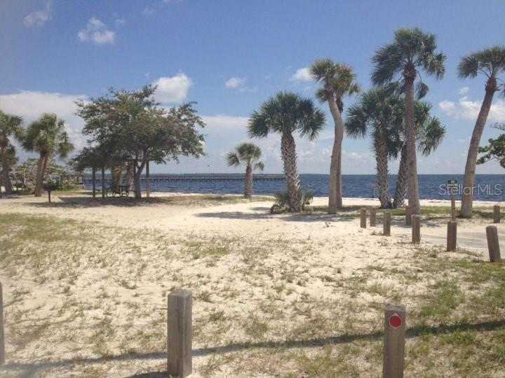 140 LELAND ST SW, PORT CHARLOTTE, FL, 33952