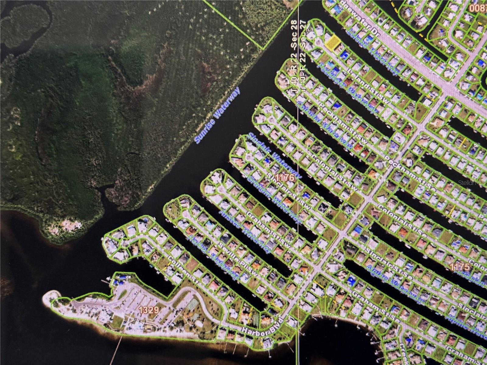 140 LELAND ST SW, PORT CHARLOTTE, FL, 33952
