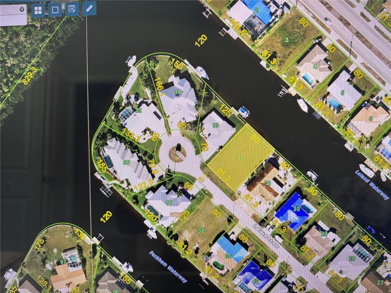140 LELAND ST SW, PORT CHARLOTTE, FL, 33952