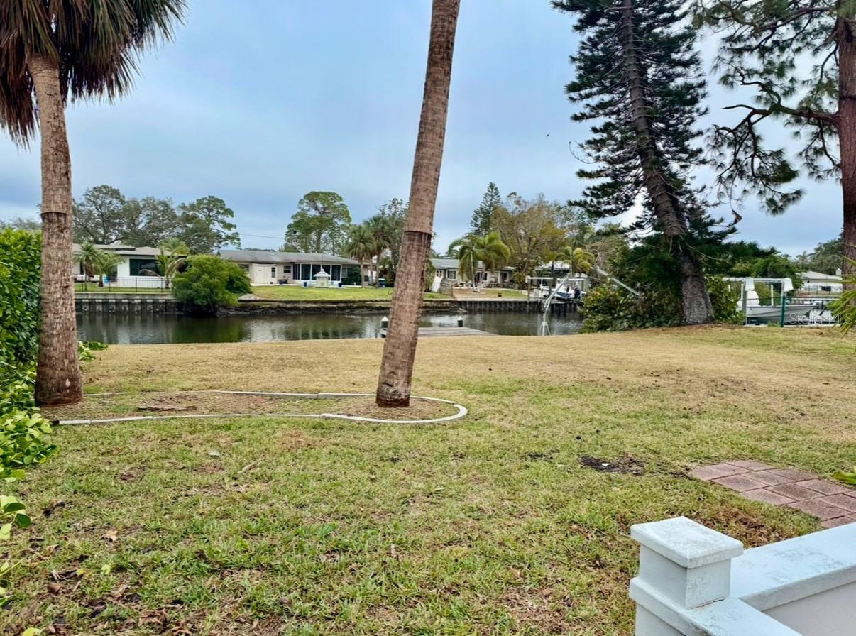 4919 SHORE ACRES BLVD NE, ST PETERSBURG, FL, 33703
