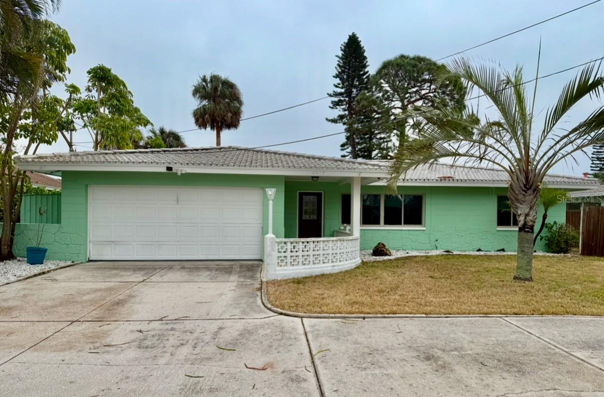 4919 SHORE ACRES BLVD NE, ST PETERSBURG, FL, 33703