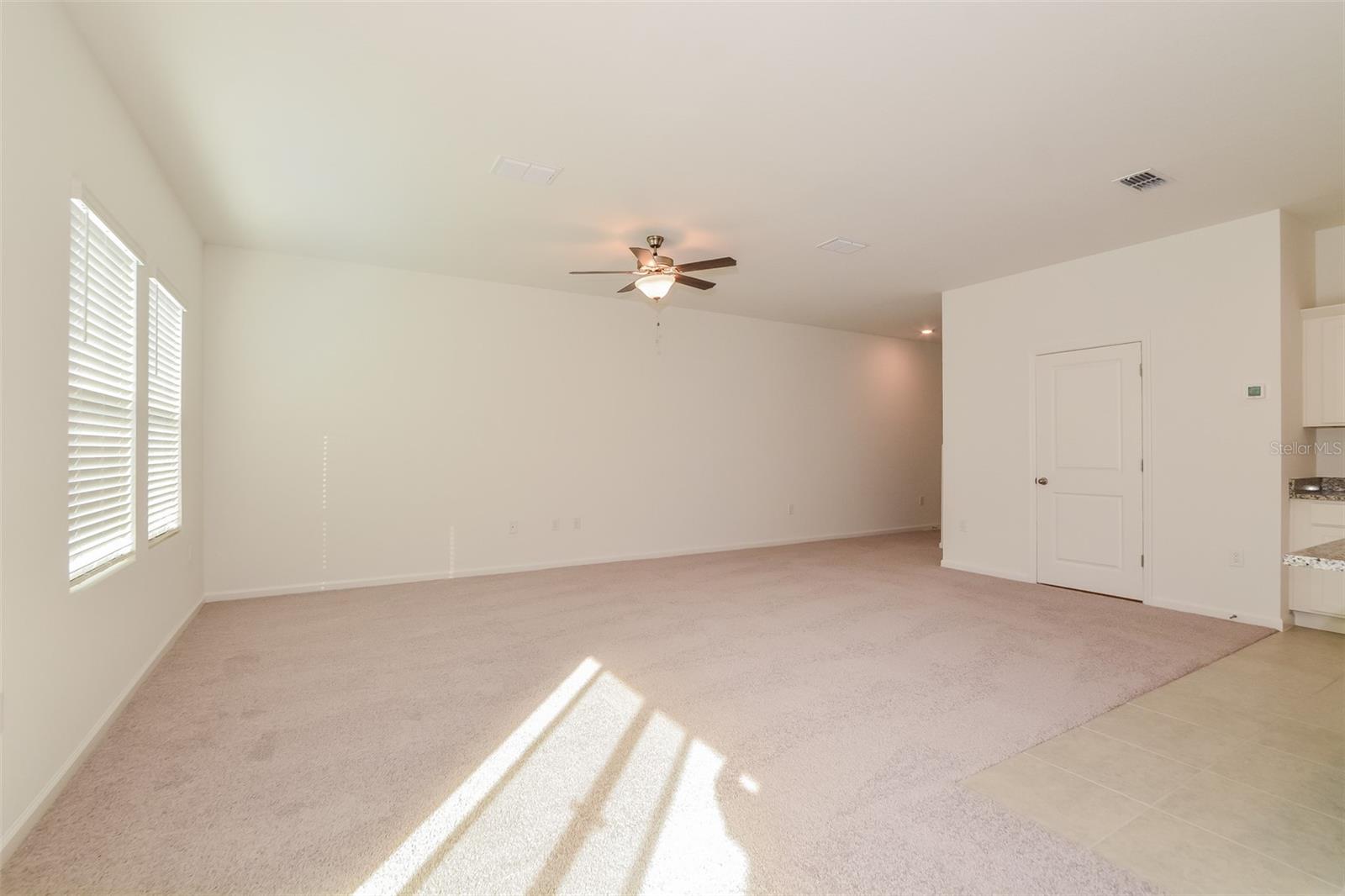 2077 HEMINGWAY CIR, GROVELAND, FL, 34736