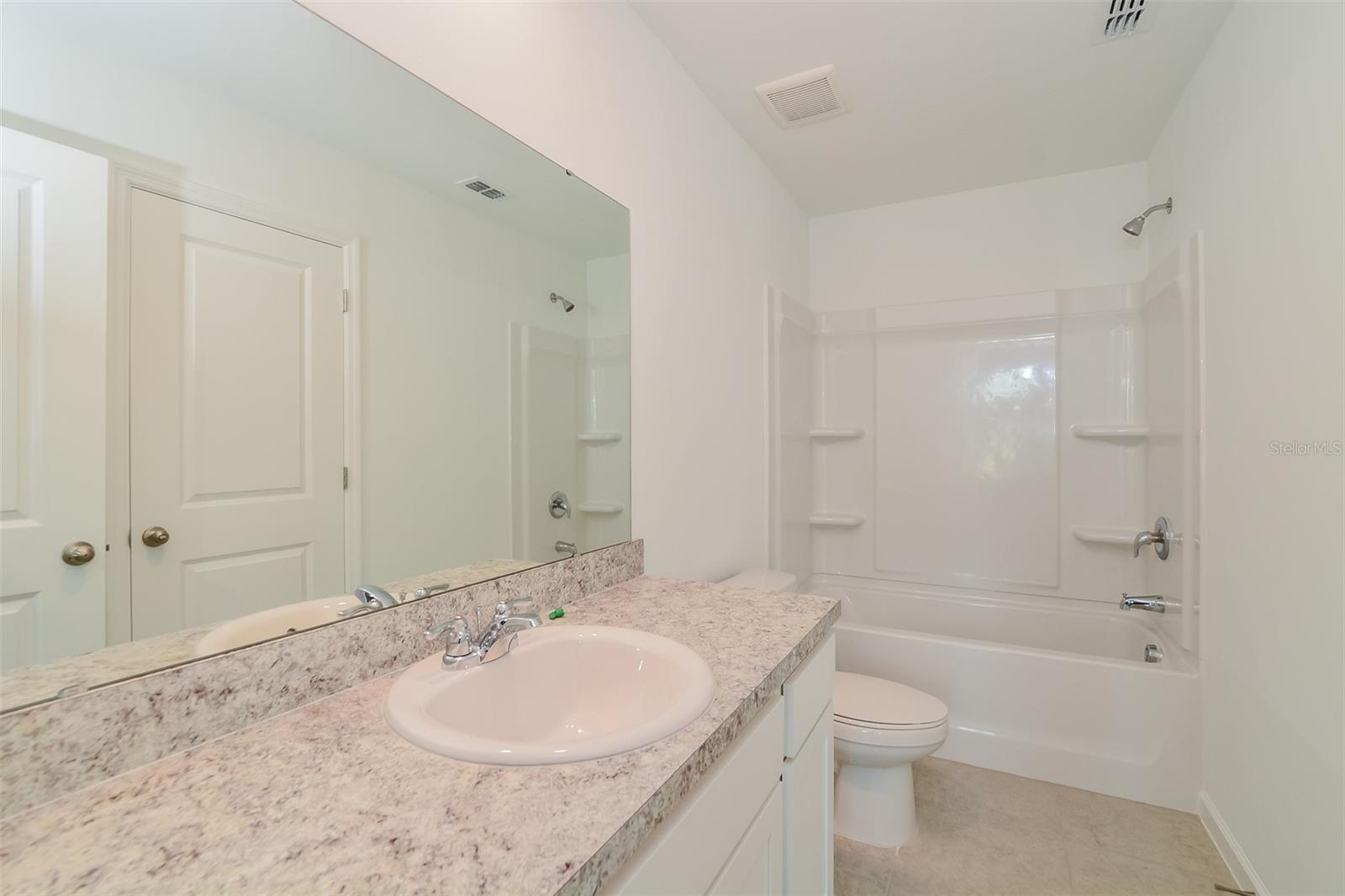 2077 HEMINGWAY CIR, GROVELAND, FL, 34736