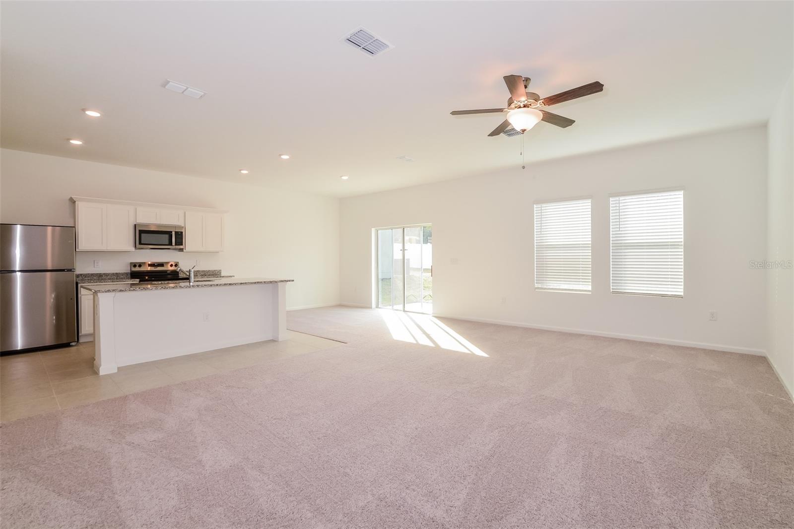 2077 HEMINGWAY CIR, GROVELAND, FL, 34736