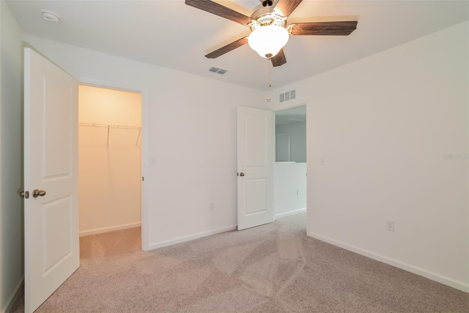2077 HEMINGWAY CIR, GROVELAND, FL, 34736