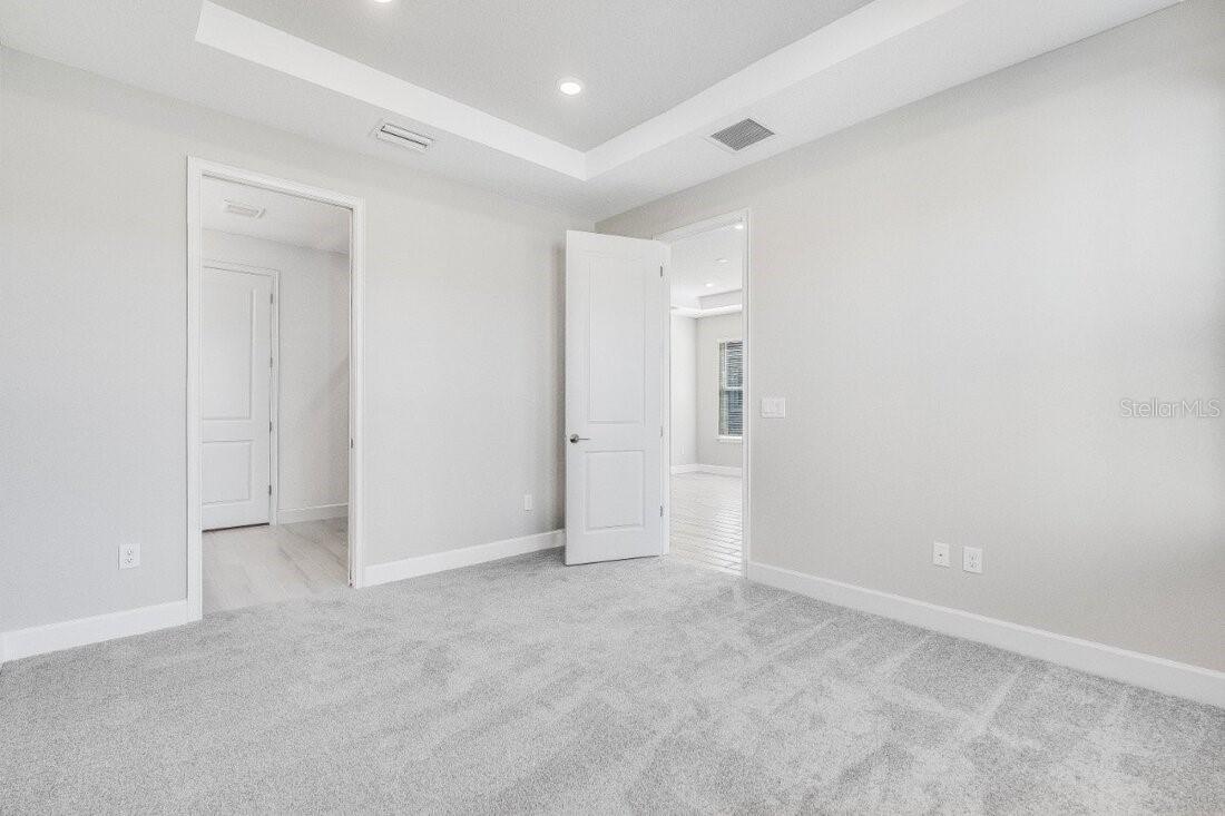 8109 MOONBEAM AVE, SARASOTA, FL, 34241