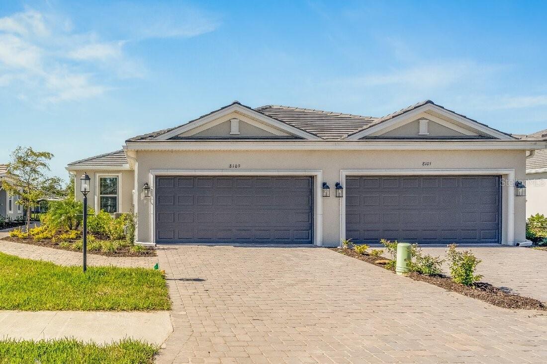 8109 MOONBEAM AVE, SARASOTA, FL, 34241