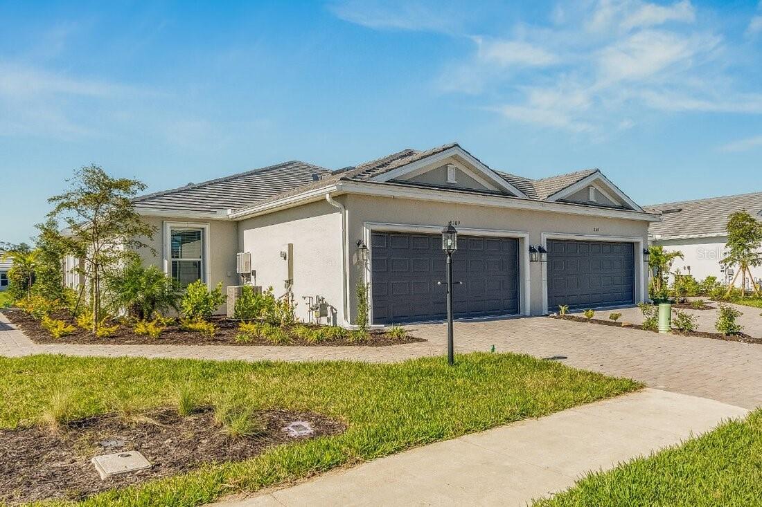 8109 MOONBEAM AVE, SARASOTA, FL, 34241