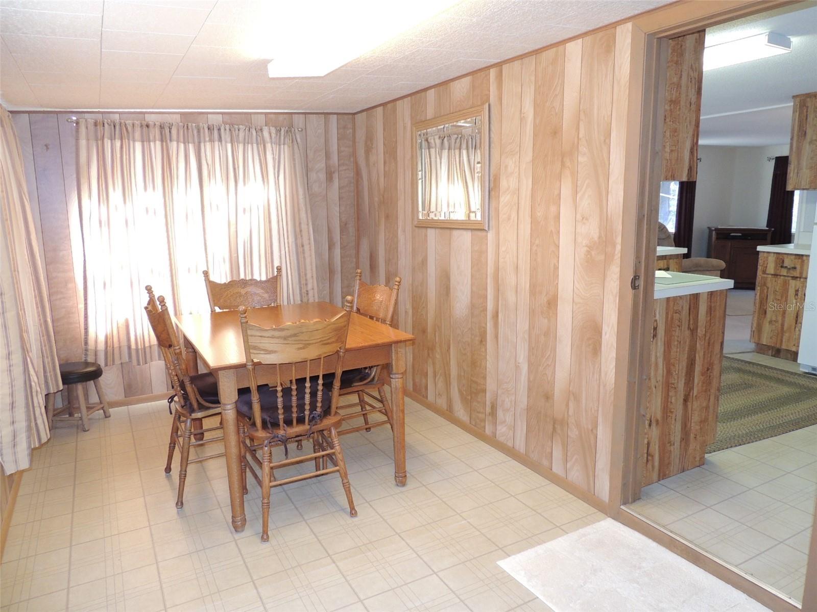 3761 SE 117TH TER, MORRISTON, FL, 32668