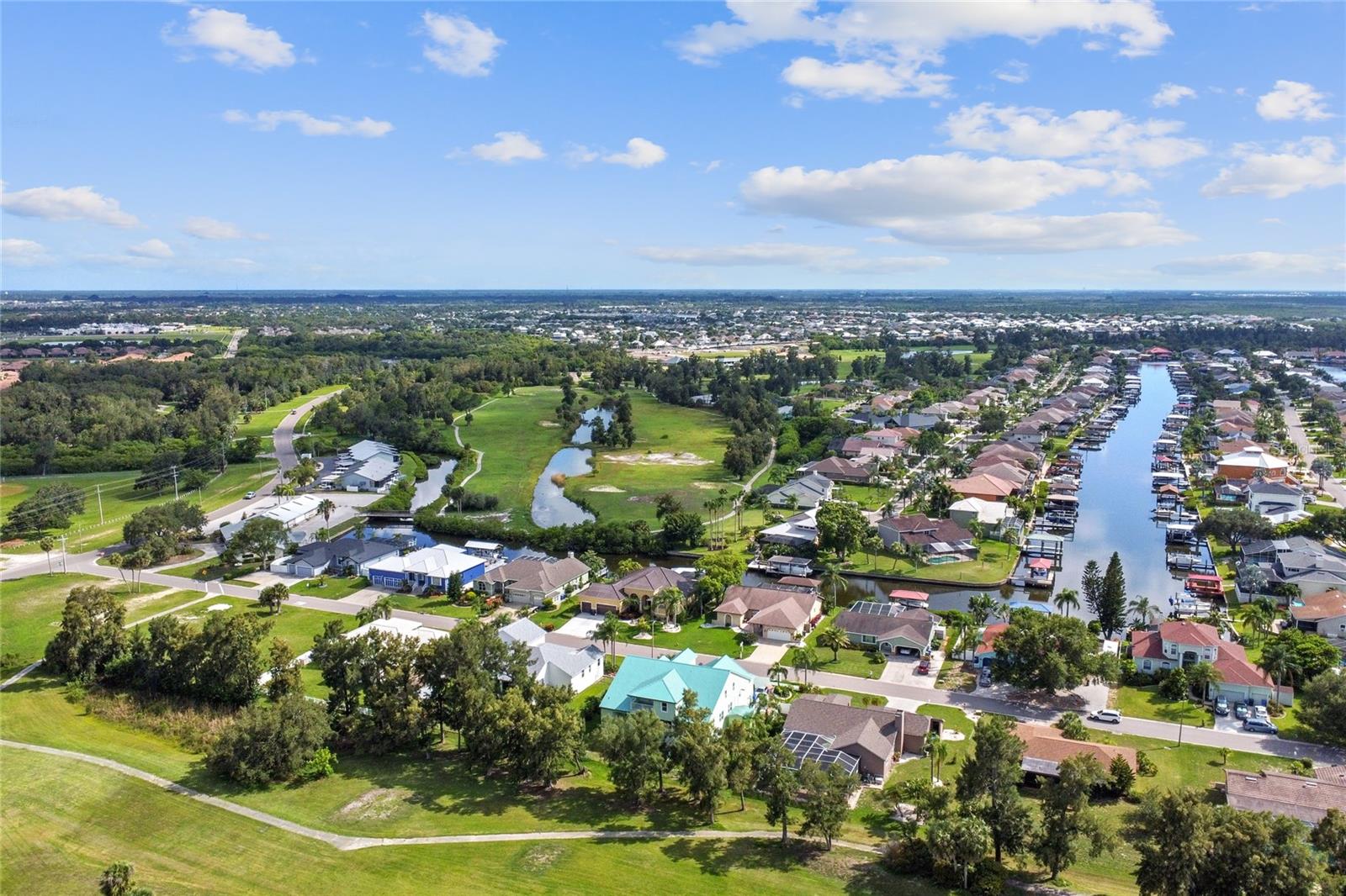 711 EAGLE LN, APOLLO BEACH, FL, 33572