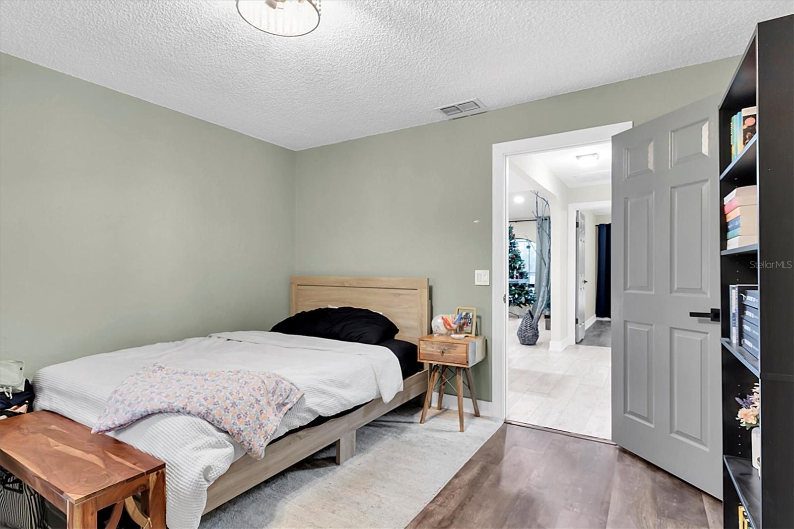 8237 DELAWARE DR, WEEKI WACHEE, FL, 34607