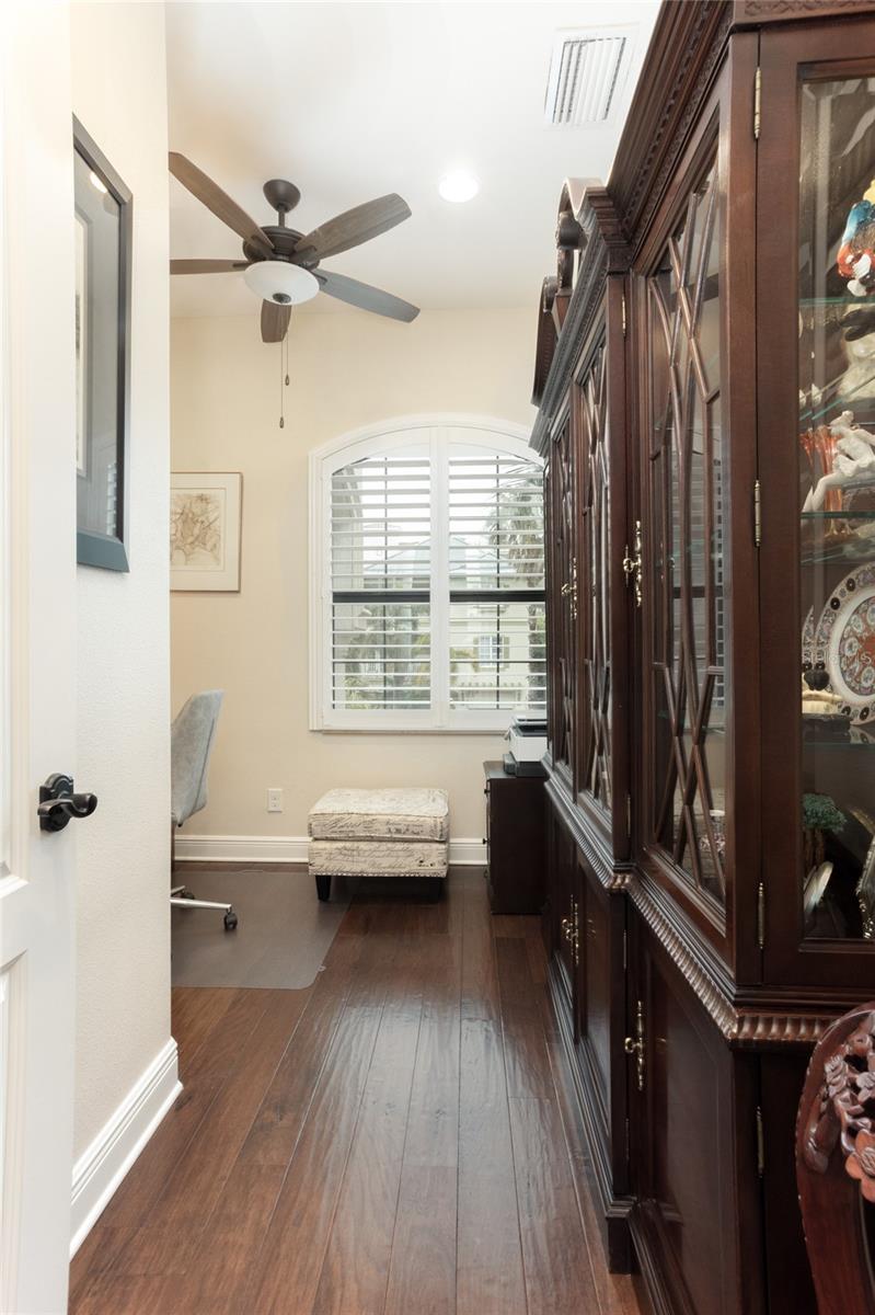 105 WIMBLEDON CT, REDINGTON SHORES, FL, 33708