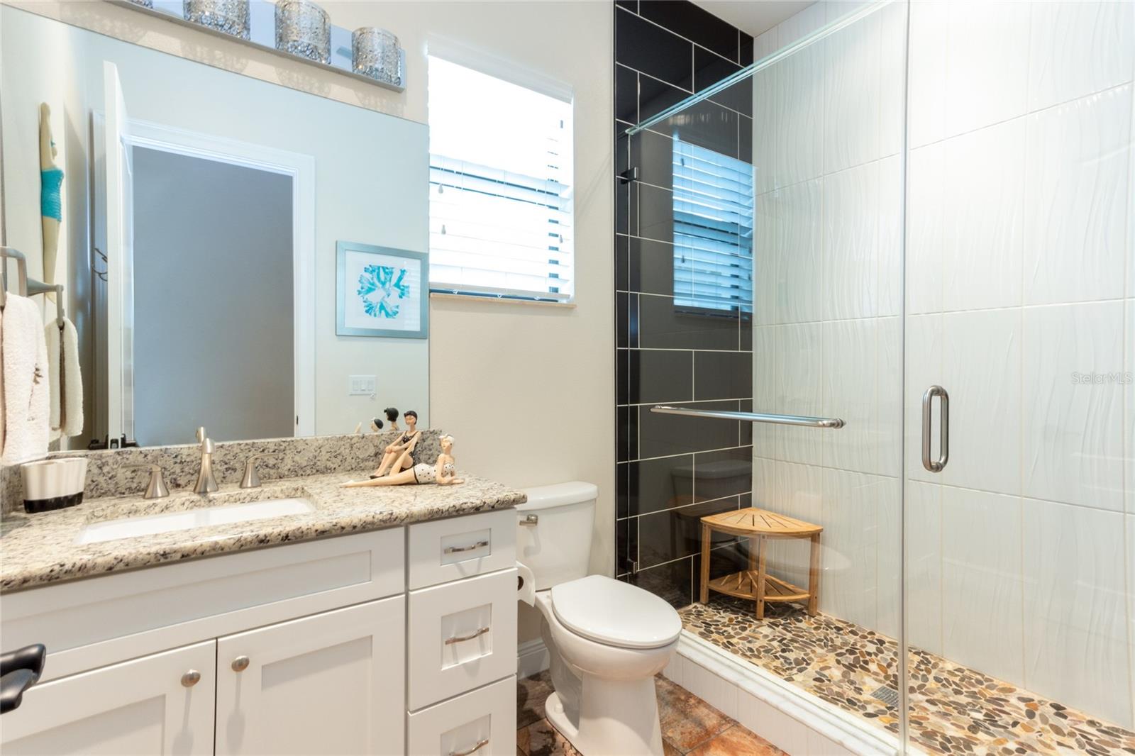 105 WIMBLEDON CT, REDINGTON SHORES, FL, 33708