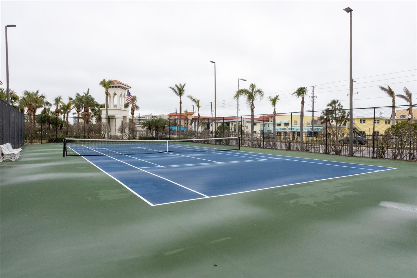 105 WIMBLEDON CT, REDINGTON SHORES, FL, 33708