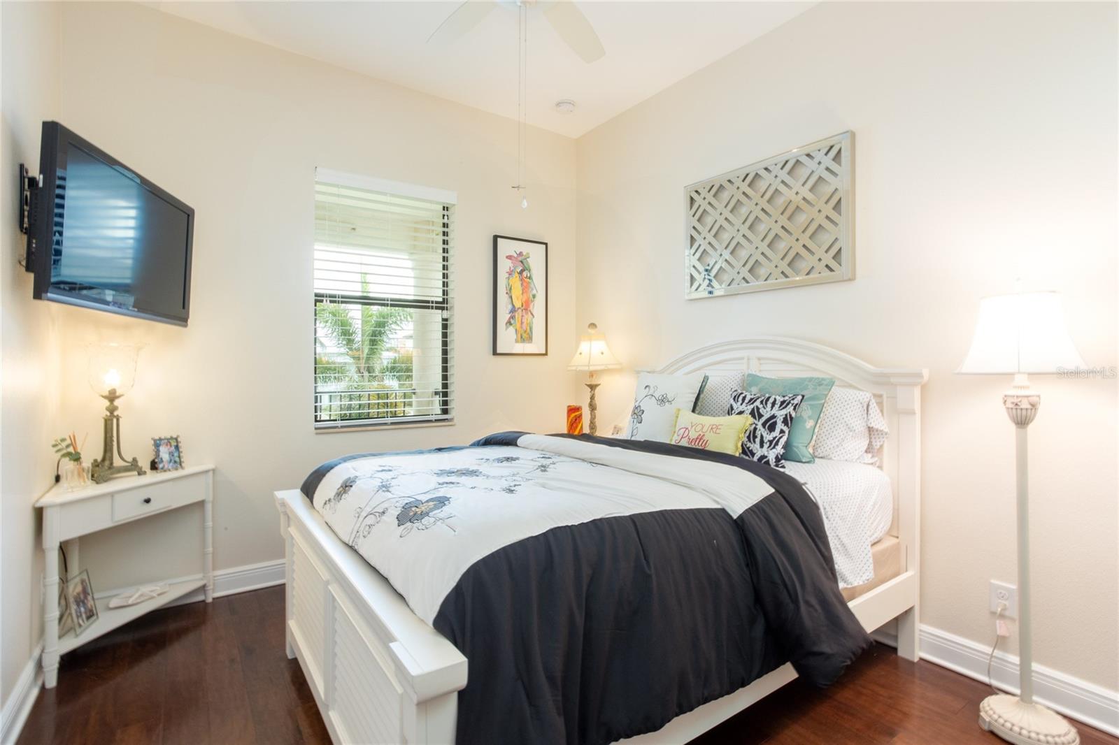 105 WIMBLEDON CT, REDINGTON SHORES, FL, 33708