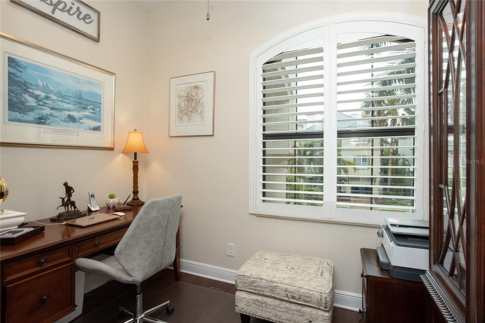 105 WIMBLEDON CT, REDINGTON SHORES, FL, 33708