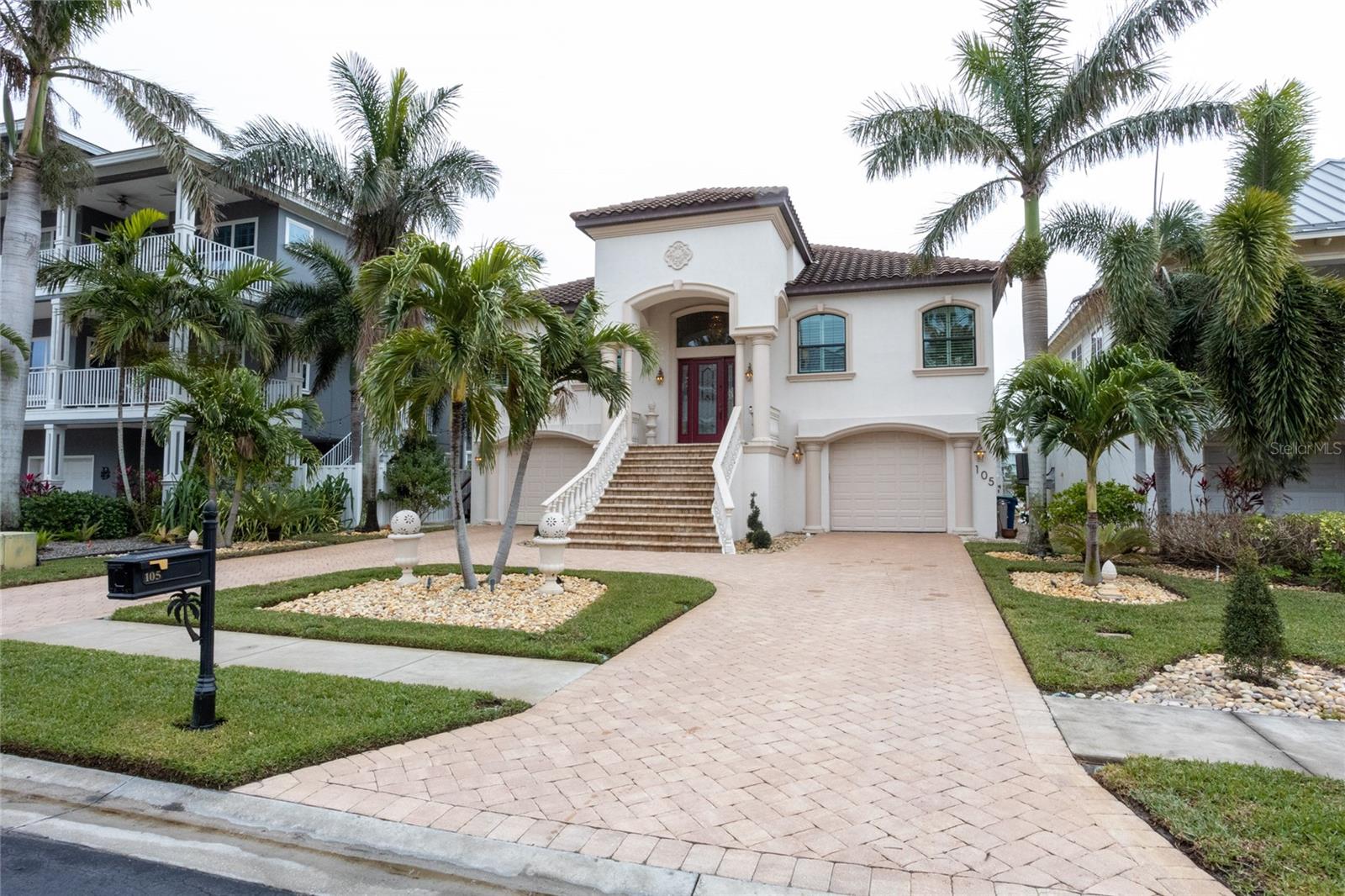 105 WIMBLEDON CT, REDINGTON SHORES, FL, 33708