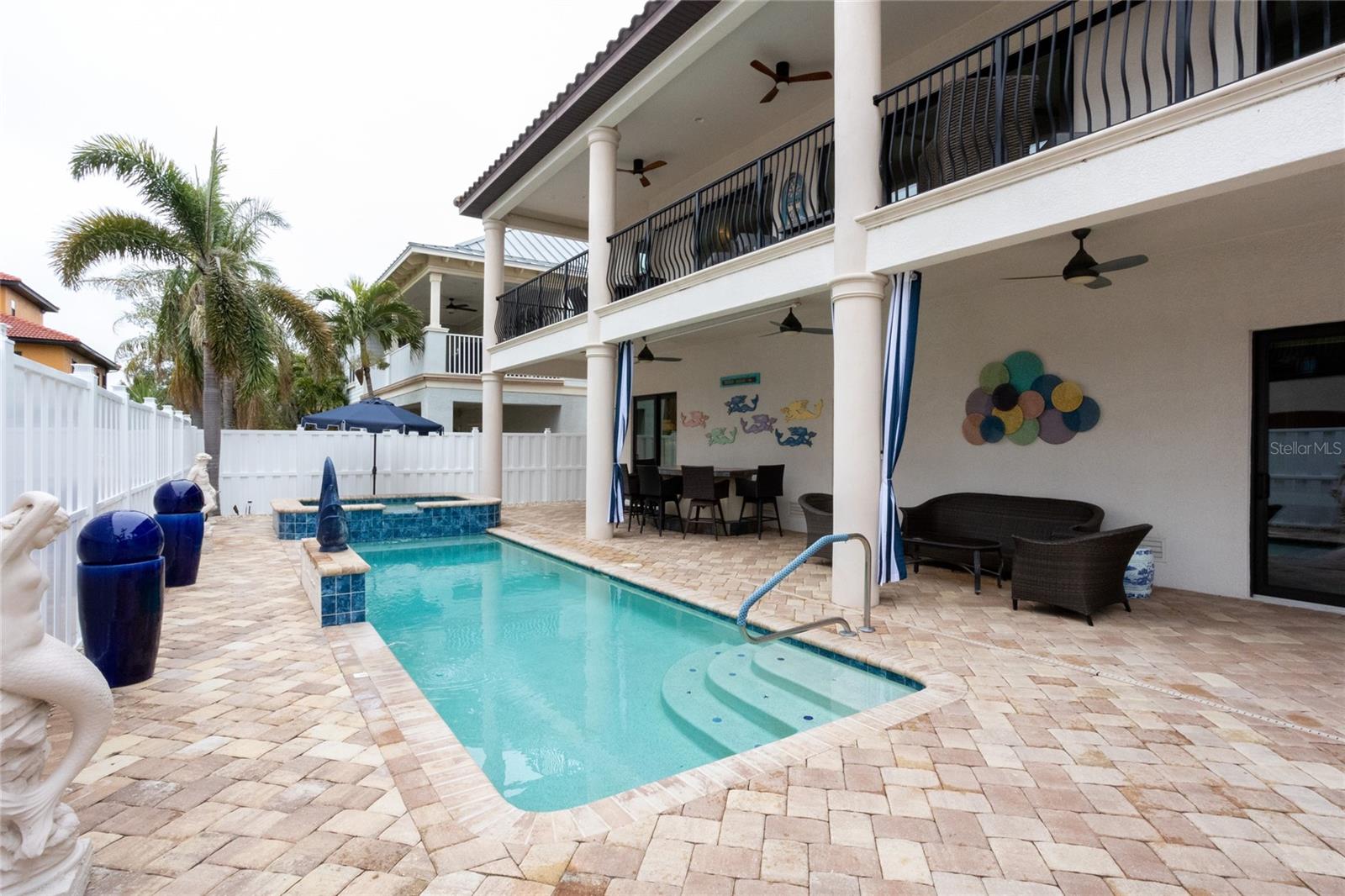 105 WIMBLEDON CT, REDINGTON SHORES, FL, 33708