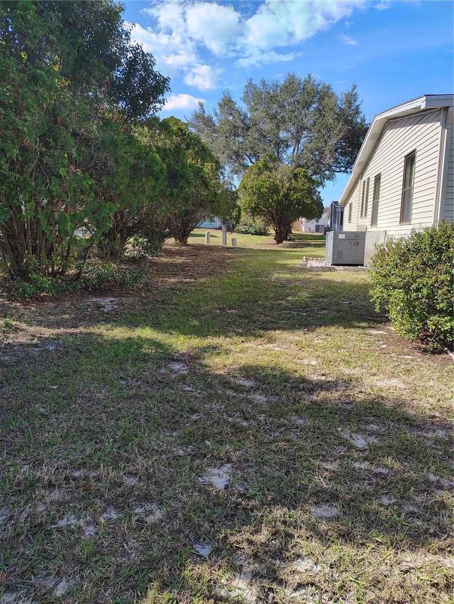 1561 BLACK FOREST DR, LAKELAND, FL, 33810