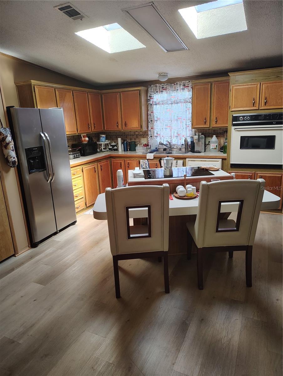 1561 BLACK FOREST DR, LAKELAND, FL, 33810