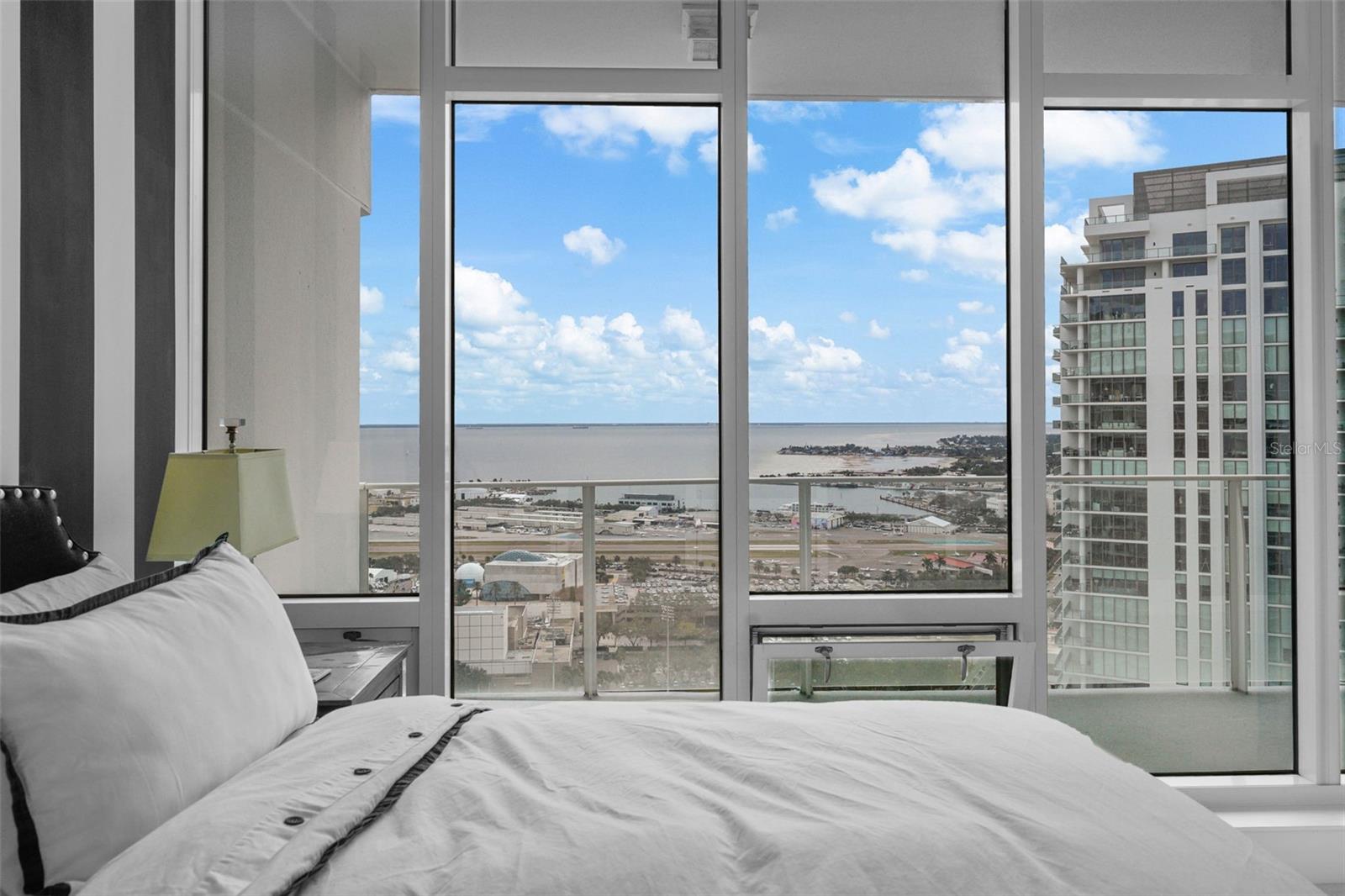 175 1ST ST S #3102, ST PETERSBURG, FL, 33701