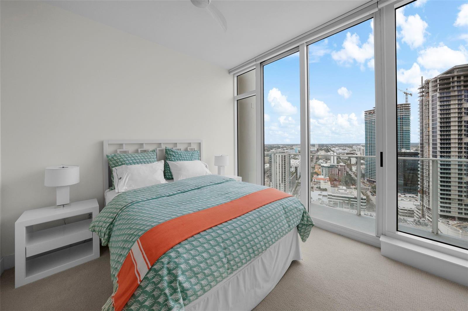 175 1ST ST S #3102, ST PETERSBURG, FL, 33701