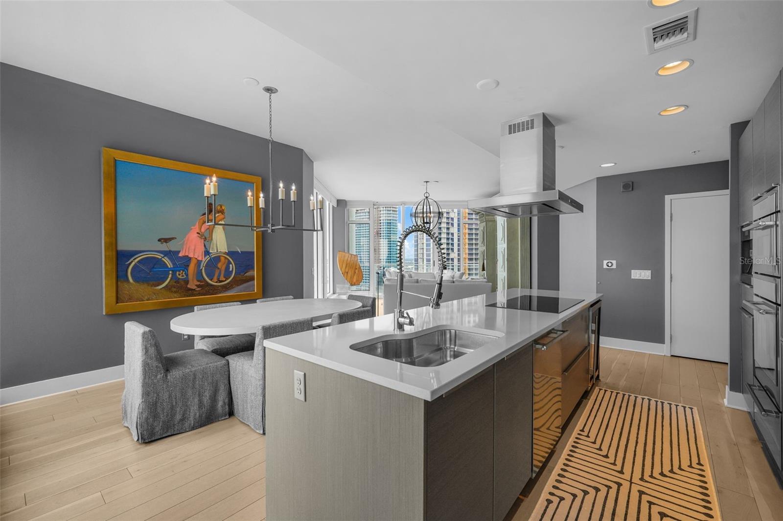 175 1ST ST S #3102, ST PETERSBURG, FL, 33701