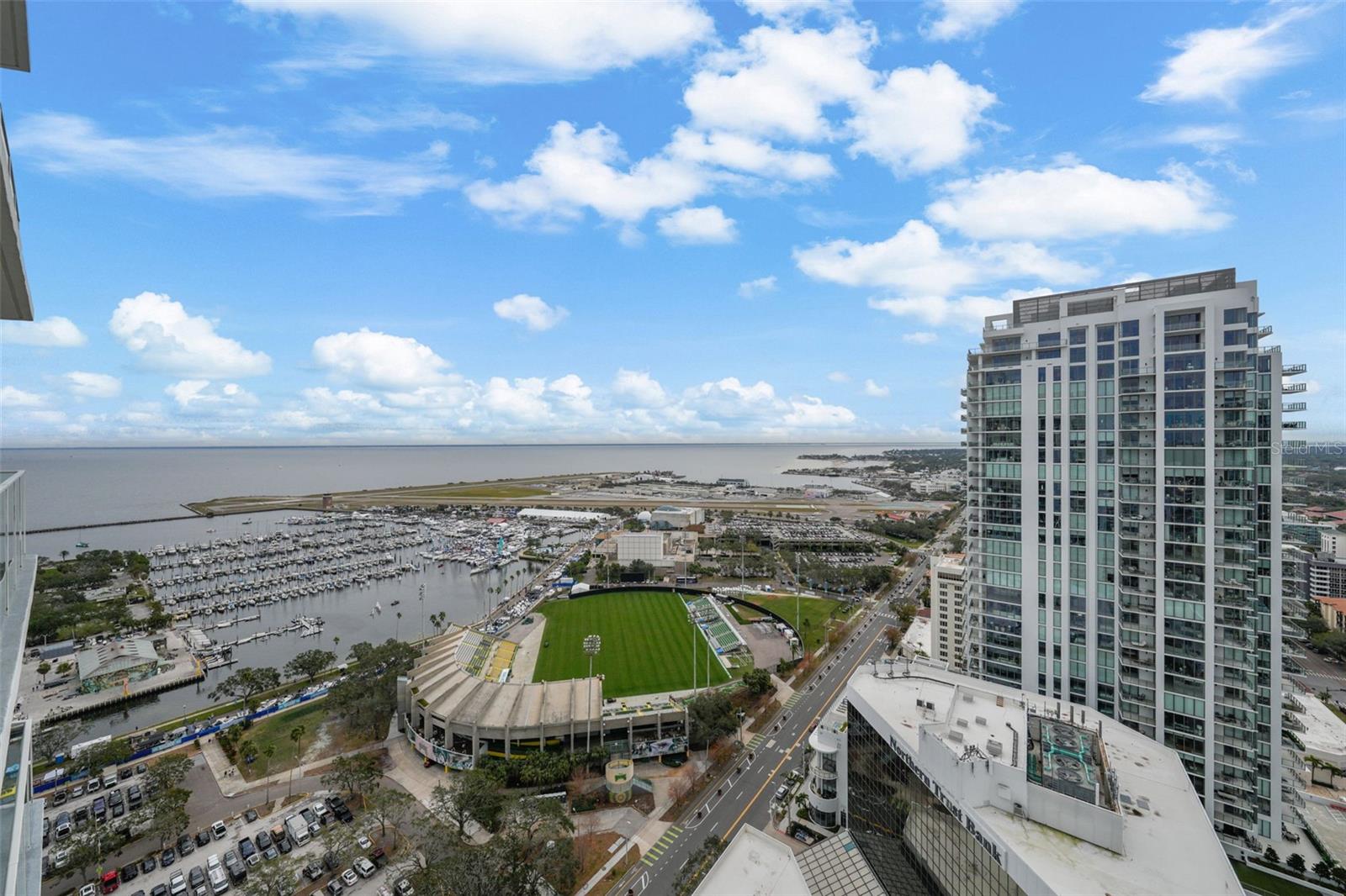 175 1ST ST S #3102, ST PETERSBURG, FL, 33701