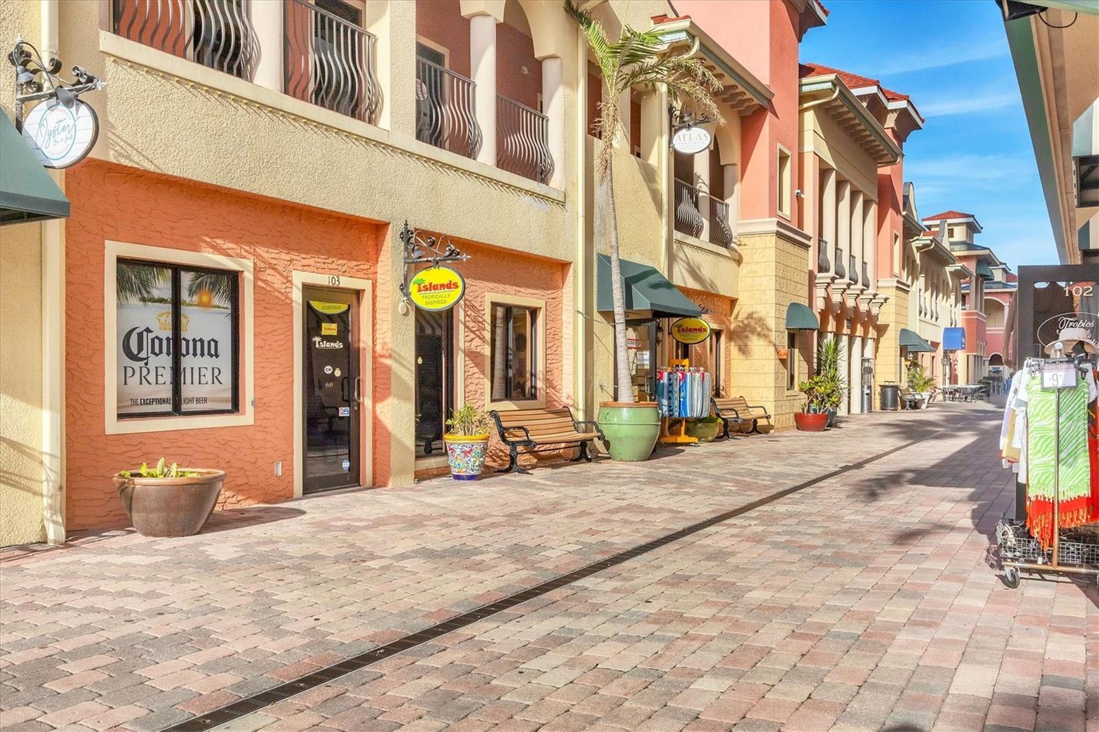 5865 SHELL COVE DR #106, CAPE CORAL, FL, 33914