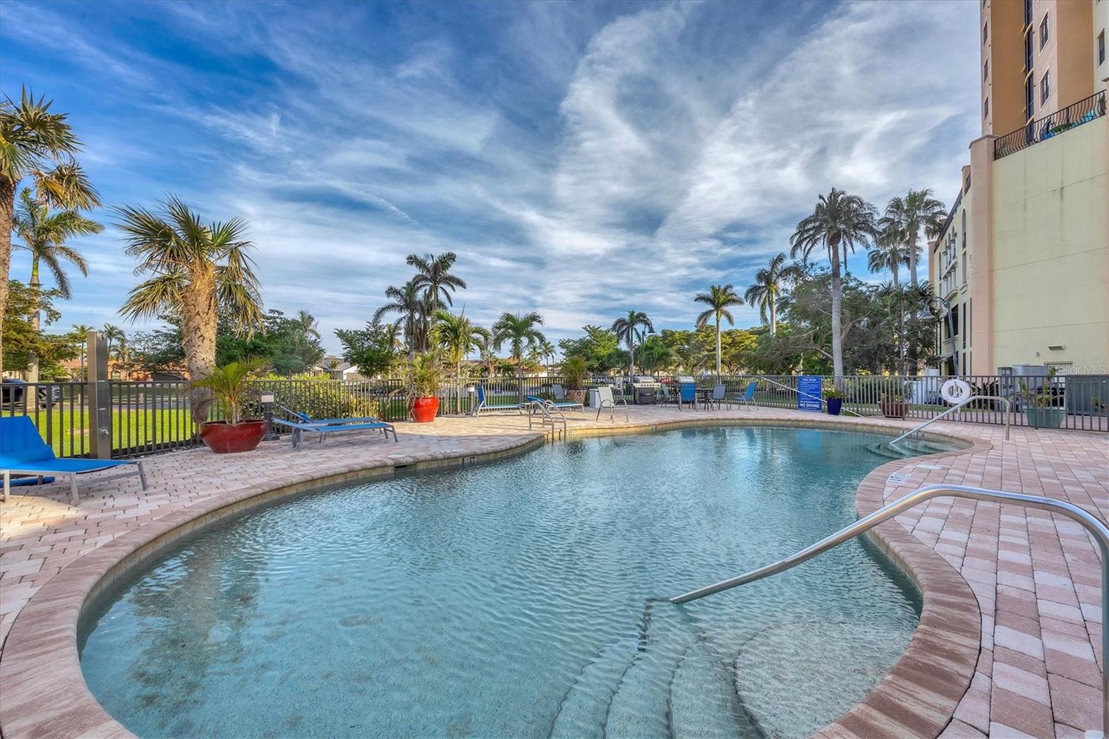 5865 SHELL COVE DR #106, CAPE CORAL, FL, 33914