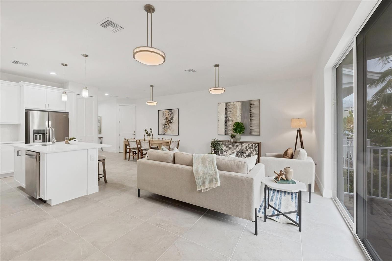 5865 SHELL COVE DR #106, CAPE CORAL, FL, 33914