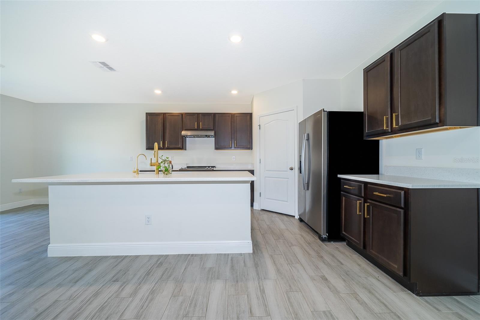1390 FOX SQUIRREL DR, DAVENPORT, FL, 33897