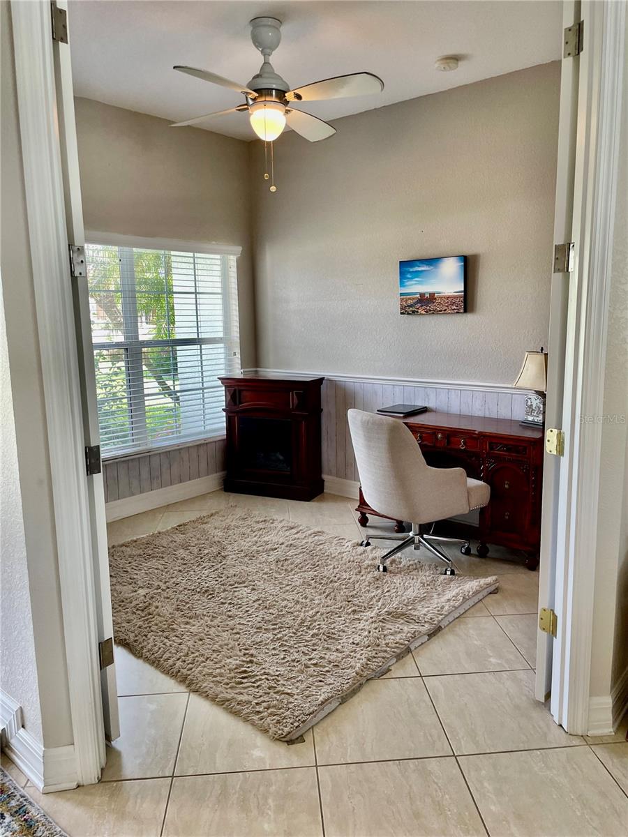 1042 BOUNDARY BLVD, ROTONDA WEST, FL, 33947