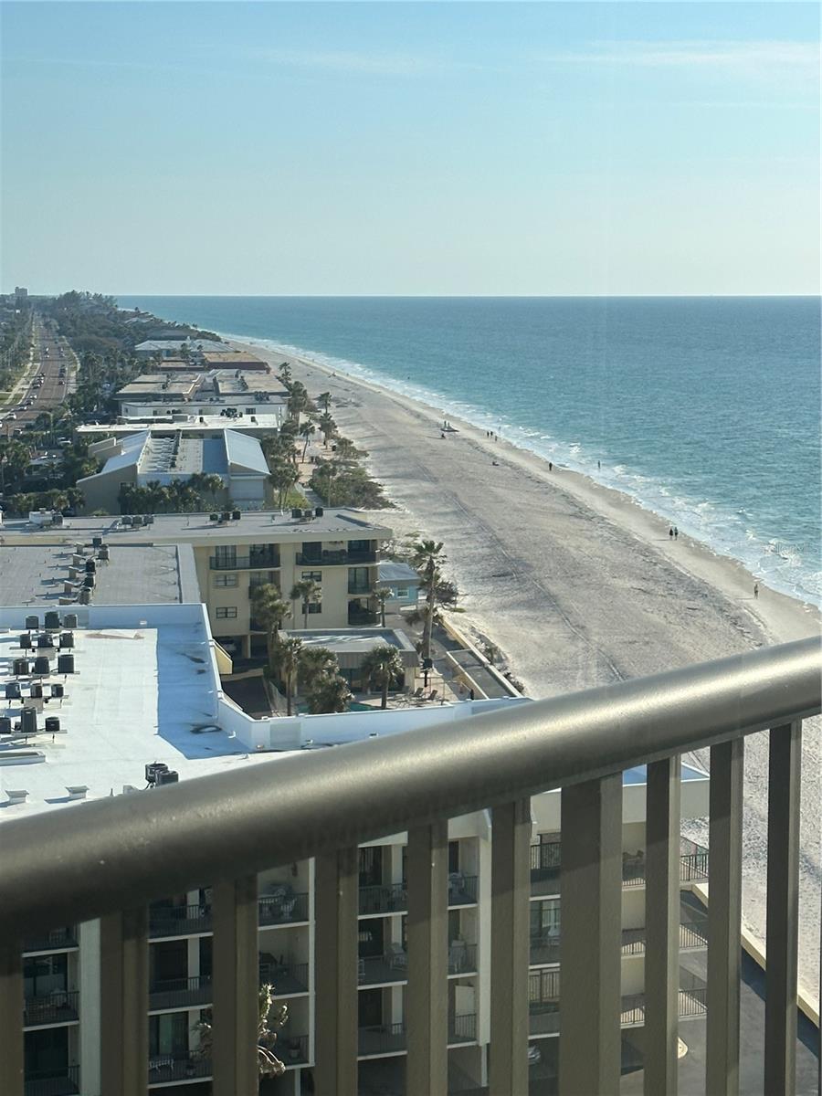 1660 GULF BLVD #PH1, CLEARWATER BEACH, FL, 33767